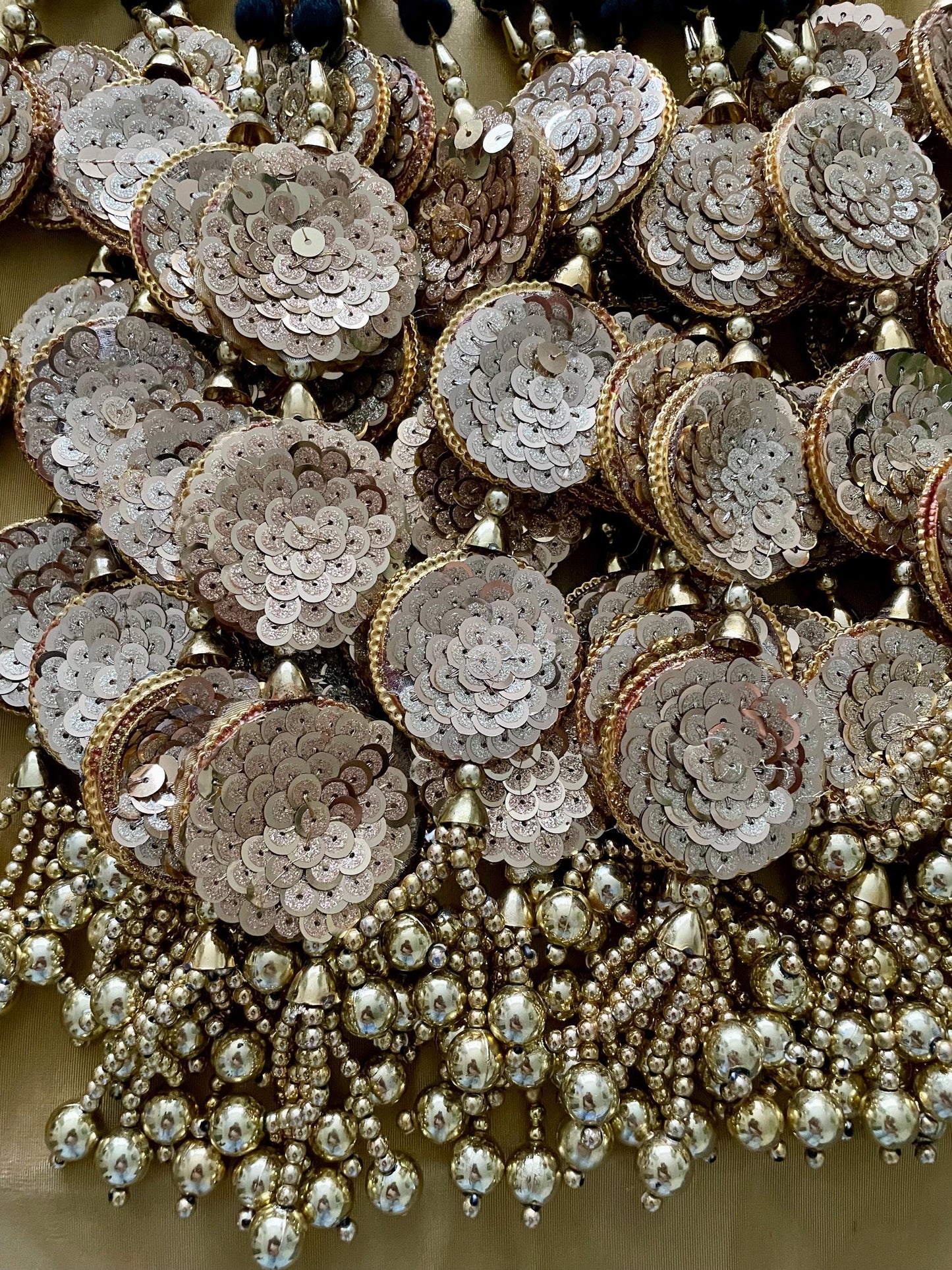 Paranda Latkans Parandi Parandey Punjabi Themed Weddings Patiala Sangeet Mehendi Maiyoon|Lightweight