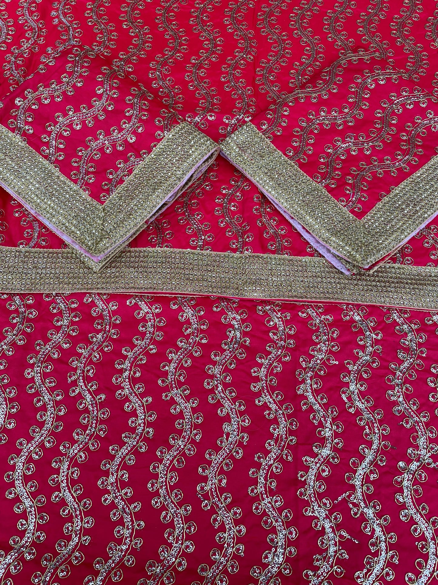Guru Granth Sahib Rumala Sahib Set 4 pcs. Red embroidered Double Set with 2 Palkan. Sikh Punjabi Gurudwara Wedding Guru Granth Saheb