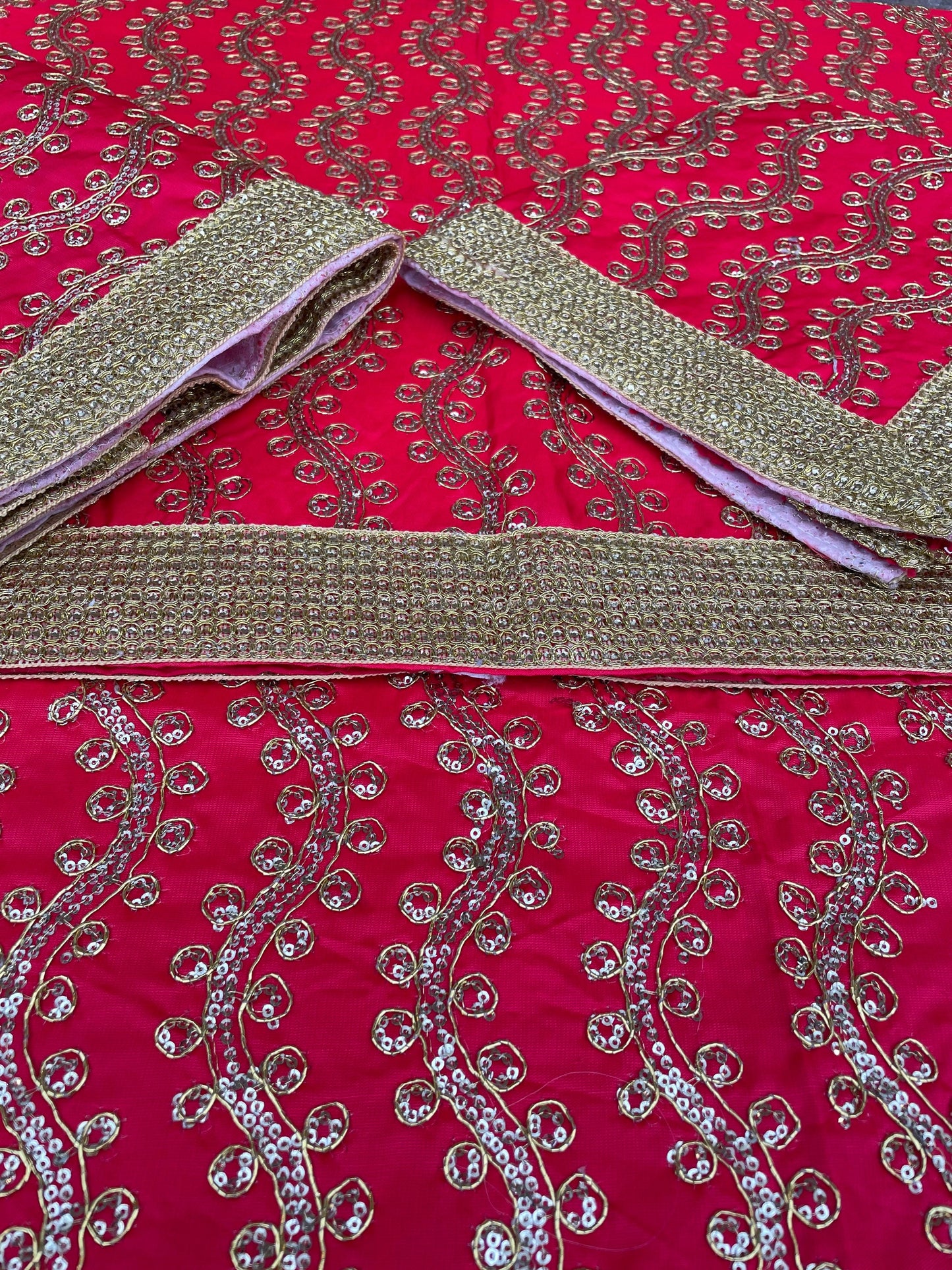 Guru Granth Sahib Rumala Sahib Set 4 pcs. Red embroidered Double Set with 2 Palkan. Sikh Punjabi Gurudwara Wedding Guru Granth Saheb