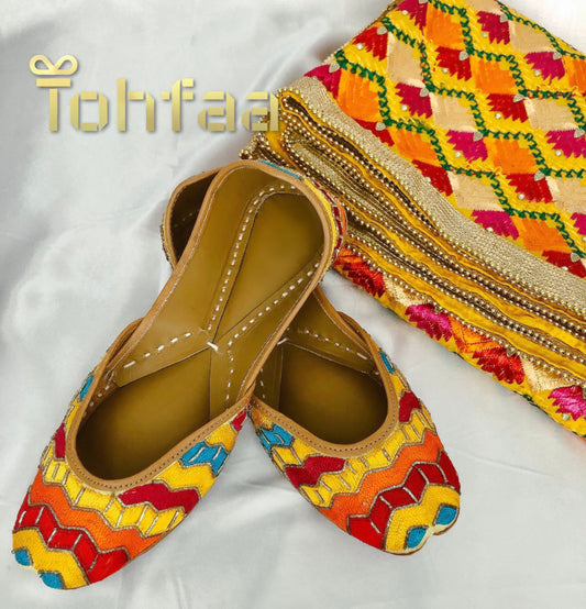 Multi Chevron Punjabi Jutti/Jooti/Khussa in Leather Cushioned Insole Sizes US 6, 7, 8 / UK 4, 5, 6