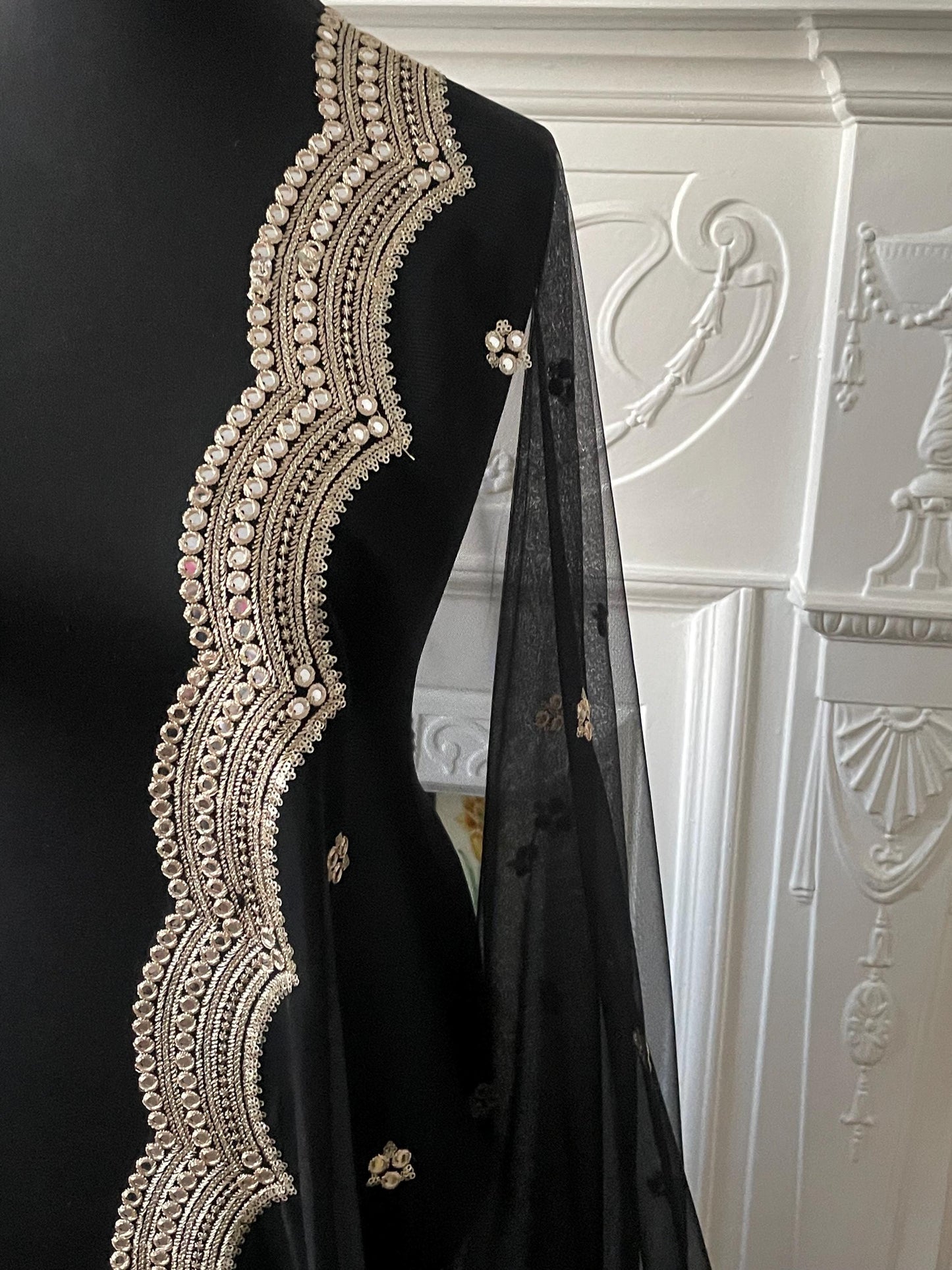 Black| Kalaa Net Duppattas scallop Sequin border Scarf Chunni Chunri Foil Mirror Border