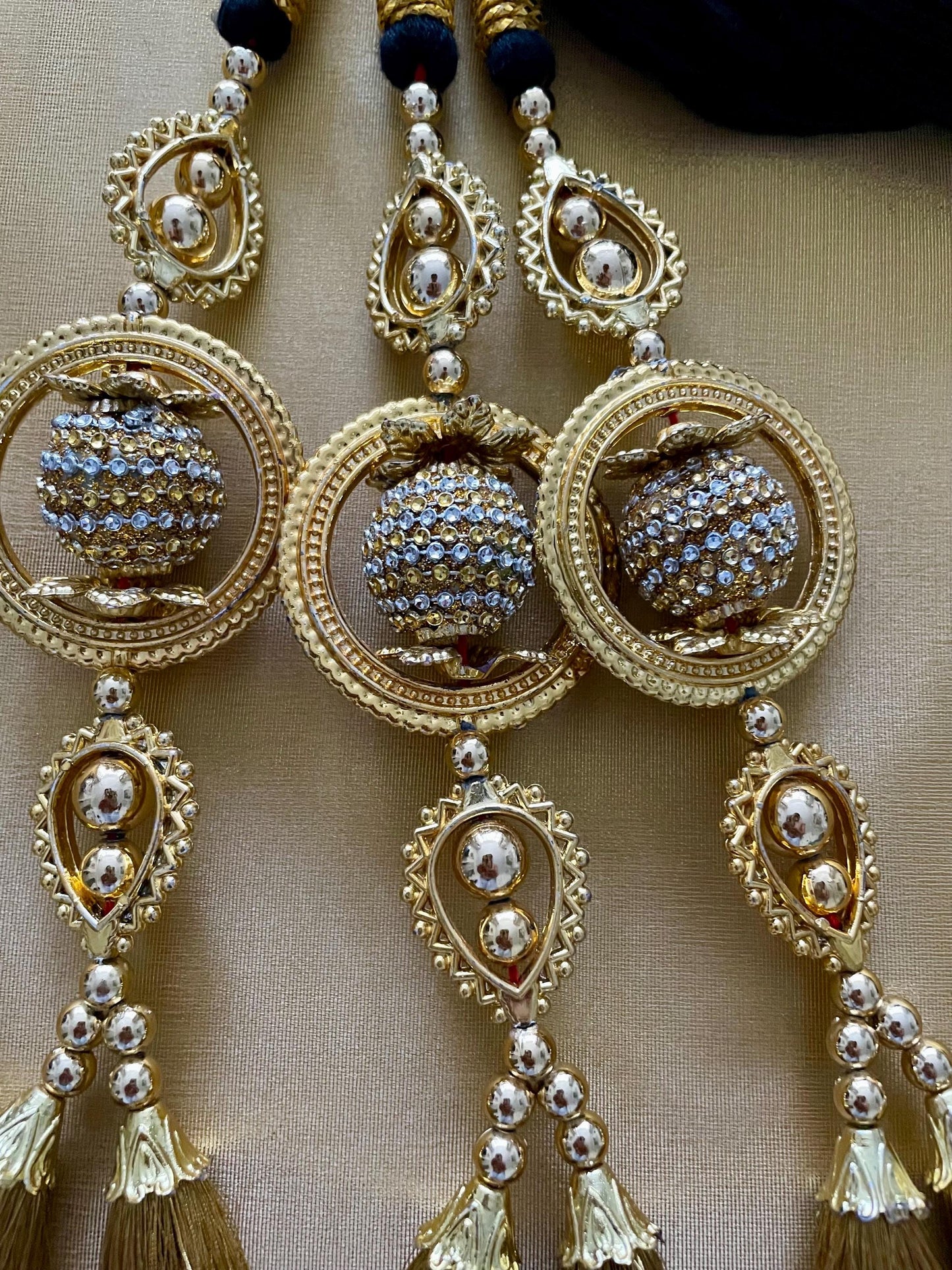 Paranda Latkans Parandi Parandey Punjabi Themed Weddings Patiala Sangeet Mehendi Maiyoon|Lightweight