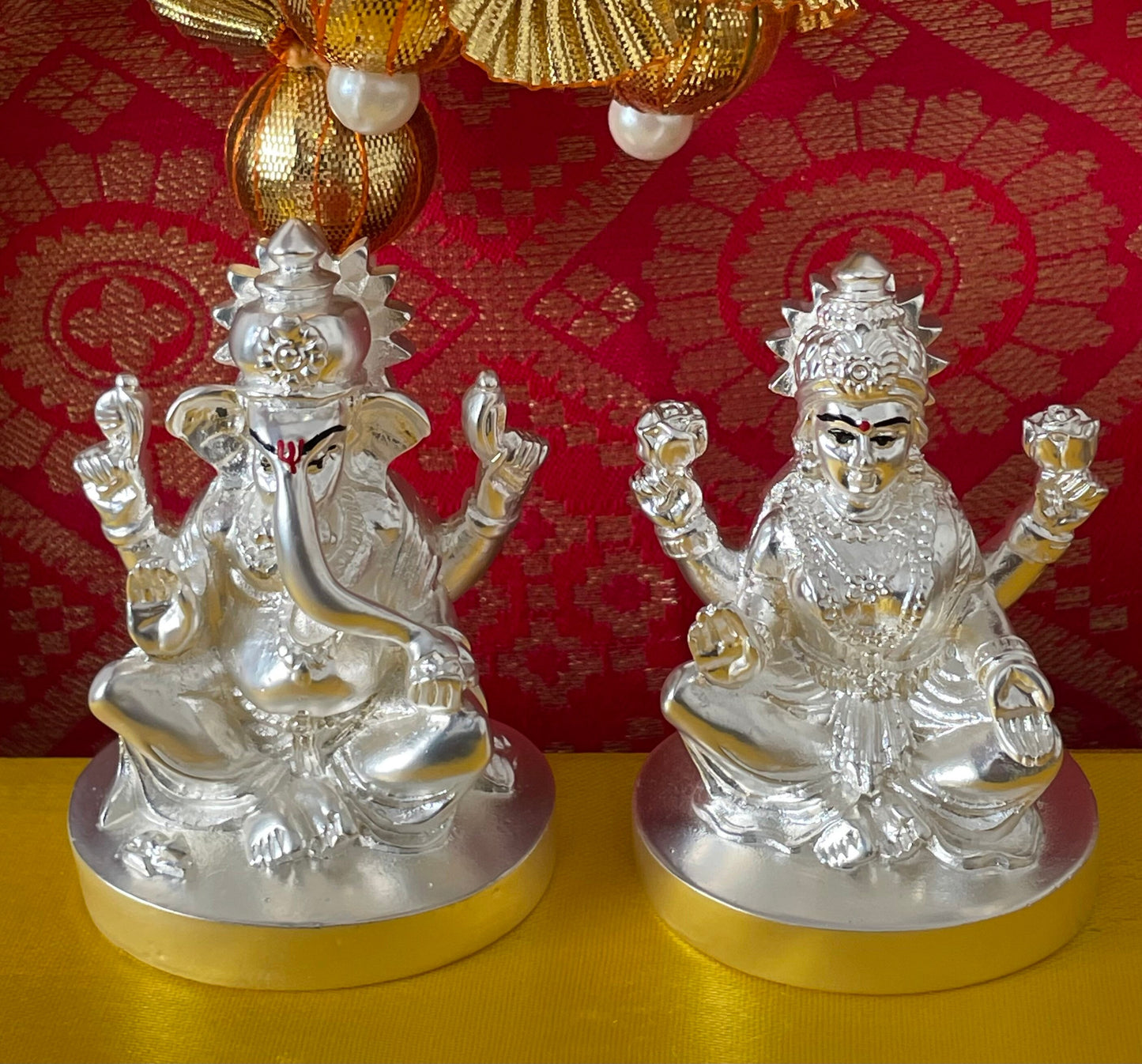 White and Gold Lakshmi and Ganesh Figurines Murtis Diwali Pooja House-Warming Gifts New Home