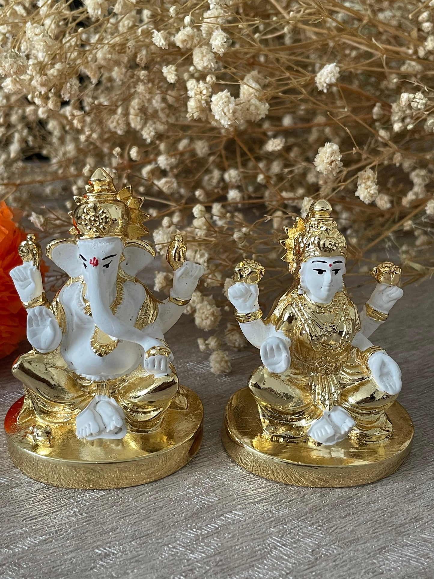 White and Gold Lakshmi and Ganesh Figurines Murtis Diwali Pooja House-Warming Gifts New Home
