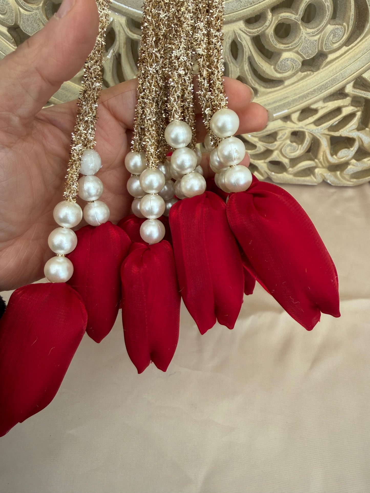 Viral Mehroon Tulip Paranda Lightweight* Perfect for Maiyoon Mehendi Sangeet Dholki Wedding Hair Accessory| 12 Tulips