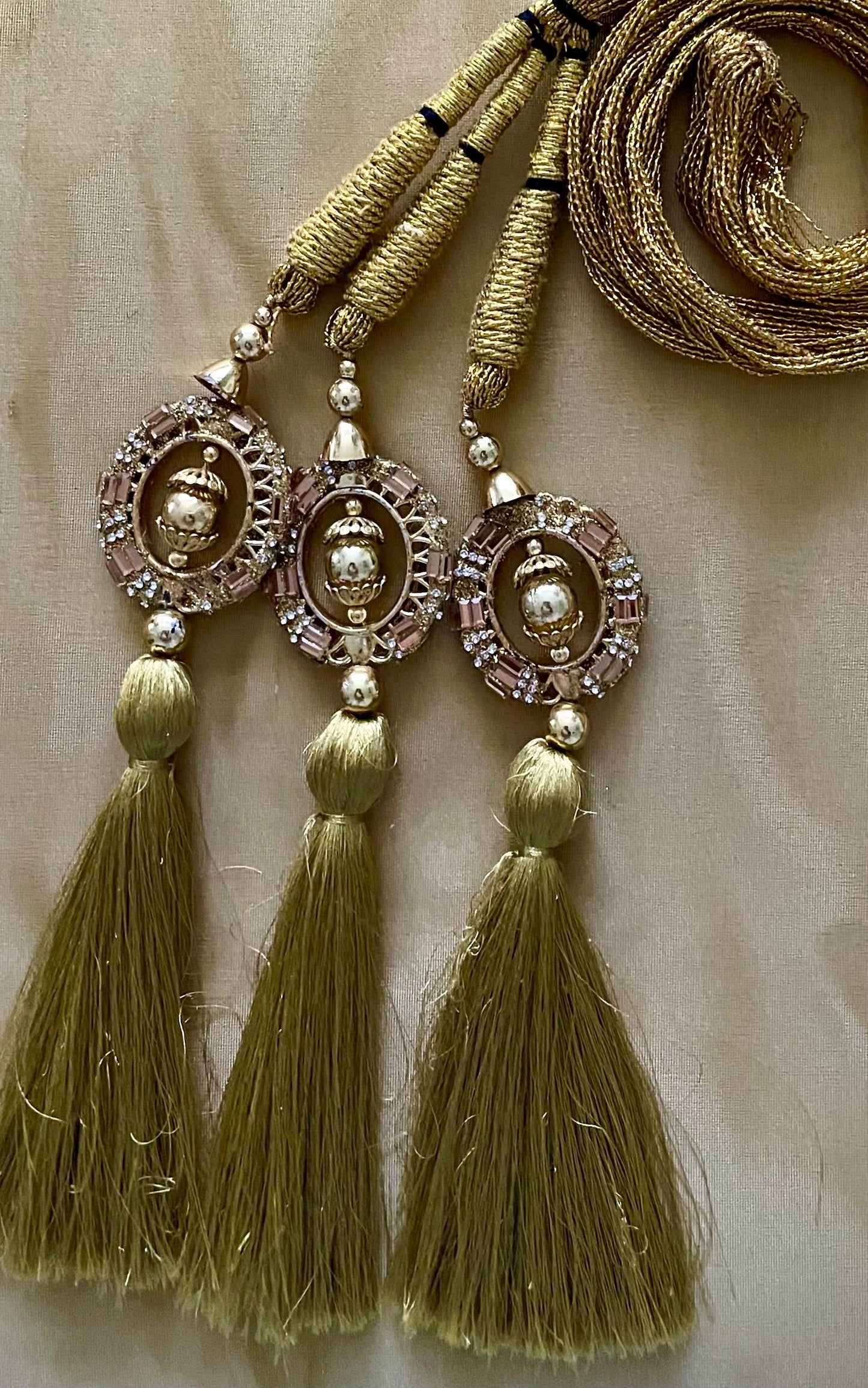 Paranda Latkans Parandi Parandey Punjabi Themed Weddings Patiala Sangeet Mehendi Maiyoon|Lightweight
