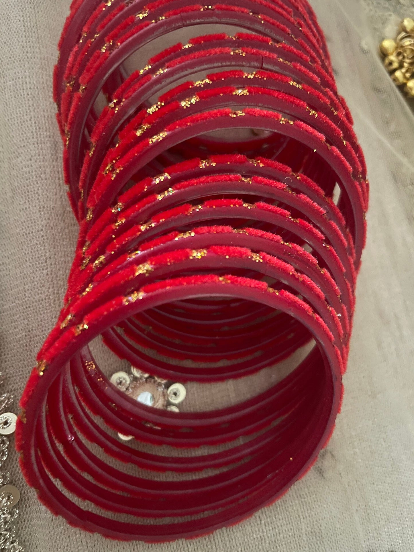 Glass Bangles- Pack of 10 Bangles| Red Various Designs