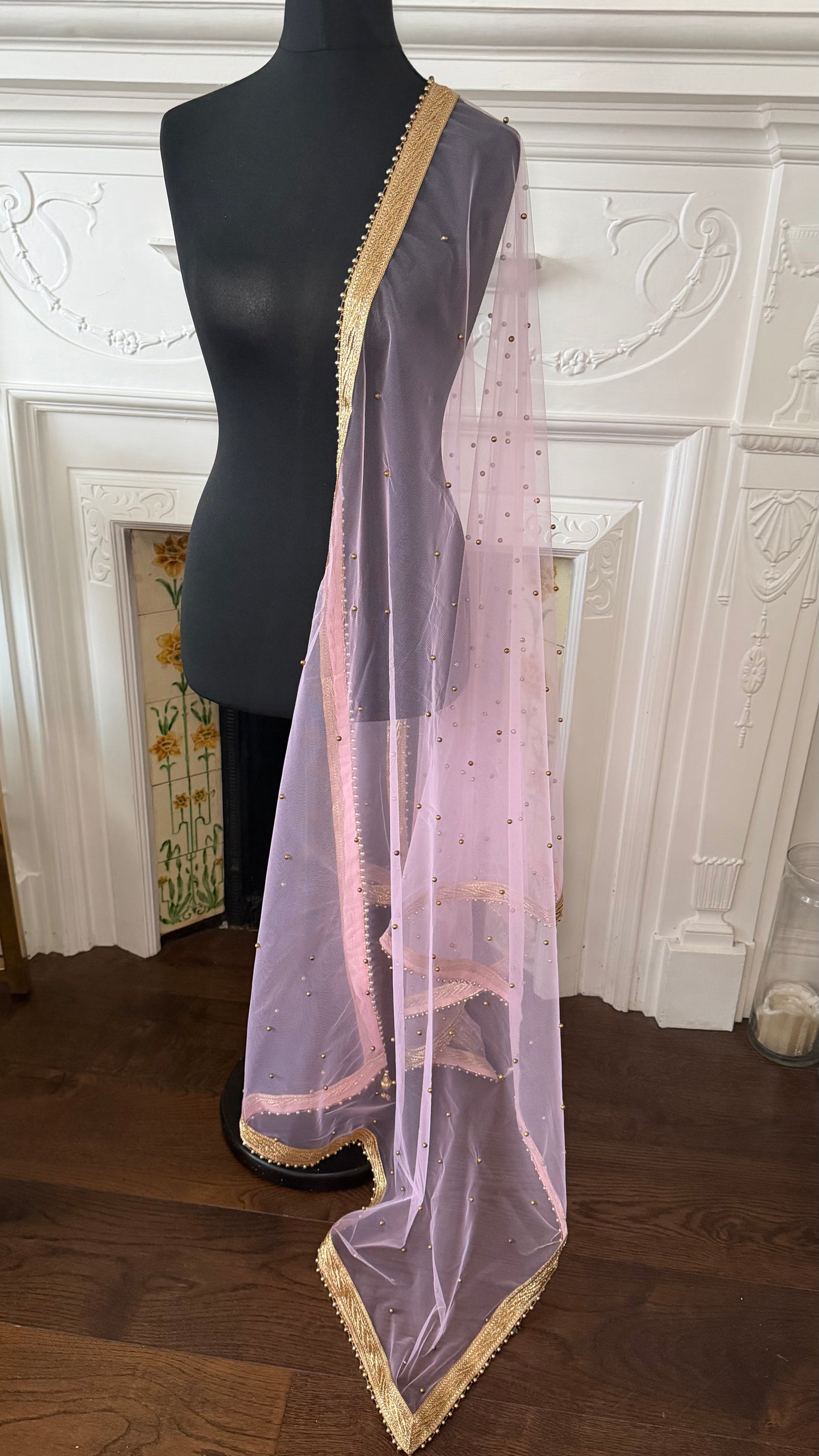 Pink Net Dupatta| Sample Sale| Net| All over beads| Border | Latkan| Clearance might have slight defects**