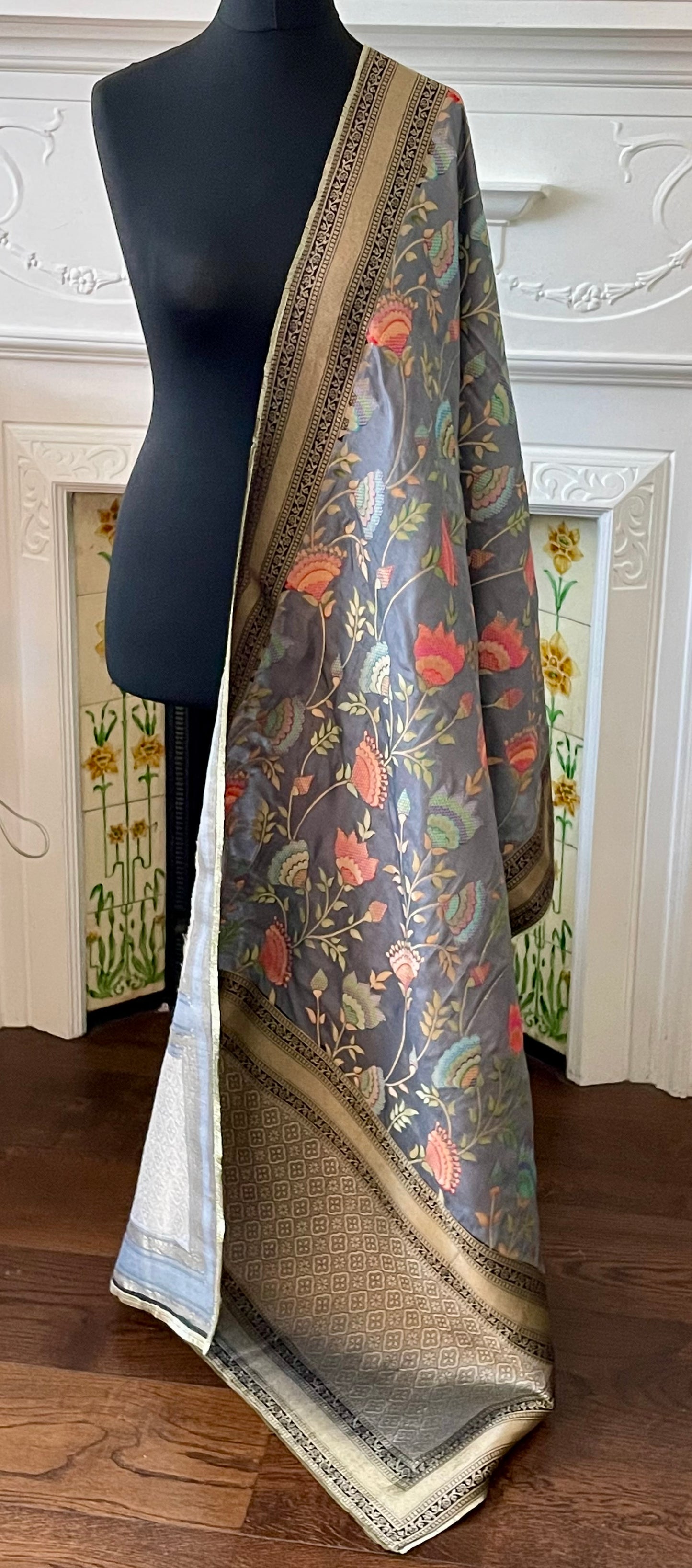 Grey Gray Elegant & Suave Benarsi Banarsi Zari Woven Silk Duppattas Scarf Chunni Chunri Odhni