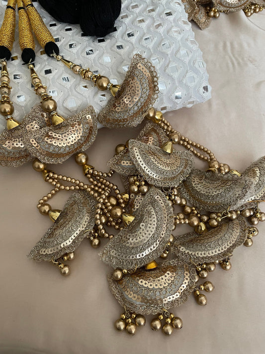Long Latkan Paranda: Punjabi Wedding Hair Braid with Sequins