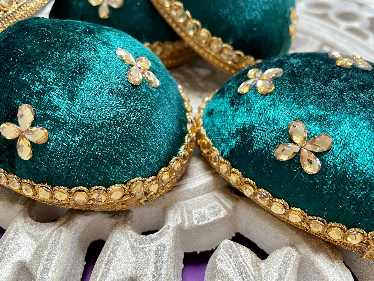 10 x Thuttis with extra decorations Coconut Halves Nariyal essential Sikh Wedding Ladies Milni South Indian Wedding Accessory Asian Weddings