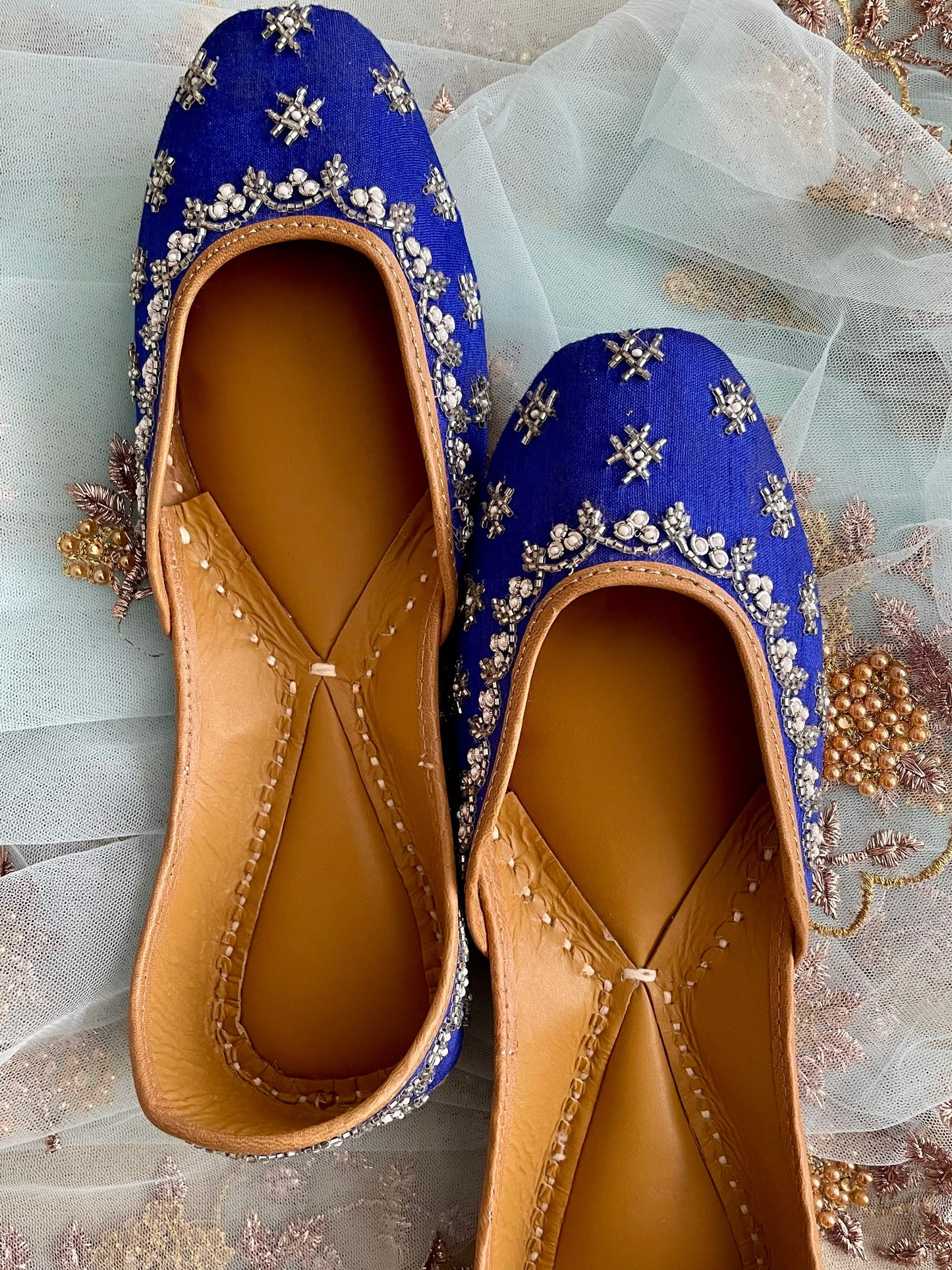 Blue Juttis Punjabi Jooti Women Shoes Khussa Embroidered pumps Bridal Shoes