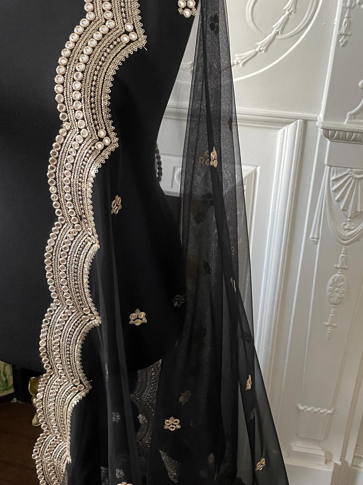 Black| Kalaa Net Duppattas scallop Sequin border Scarf Chunni Chunri Foil Mirror Border